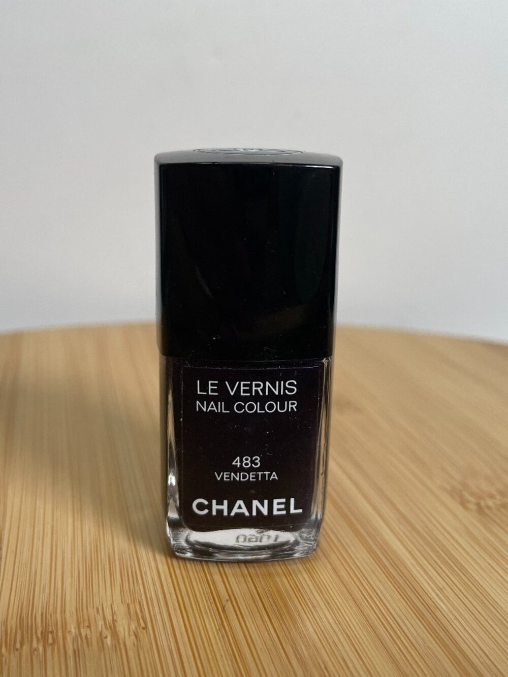 CHANEL Le Vernis Nail Colour Polish 483 Vendetta Purple 13 ml Made in France